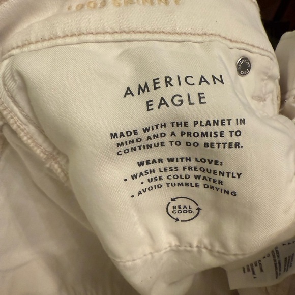 American Eagle Outfitters Cream Ripped Jeans - Picture 8 of 15